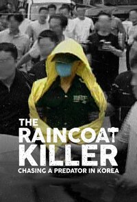 Caccia al killer dall’impermeabile giallo